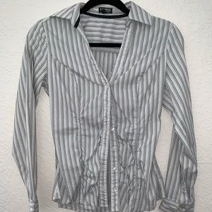 Express button down